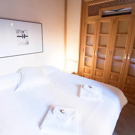 Tourist House Alcazar (adults Only)