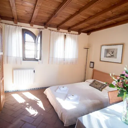 Apartment Tourist House Alcazar (adults Only) Seville